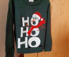 Childrens christmas jumper 7-8 years