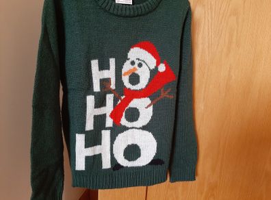 Childrens christmas jumper 7-8 years