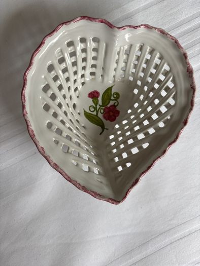 China Trinket Basket