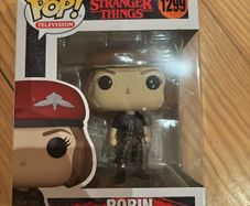Season 4 Robin Funko Pop Stranger Things #1299