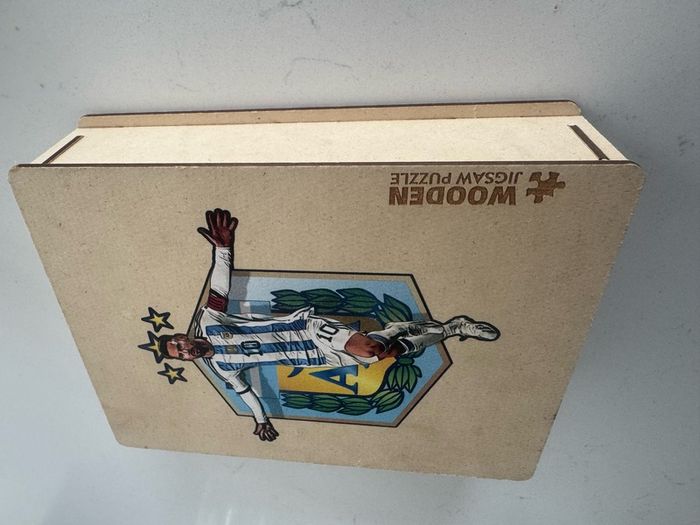 Messi Football jigsaw puzzle wooden (free shipping)