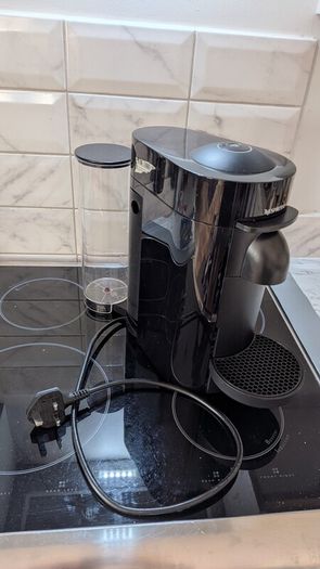 Nespresso Vertuo Plus coffee machine