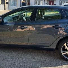 Volvo V40 2018