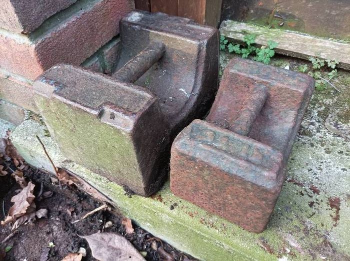 2 old weights