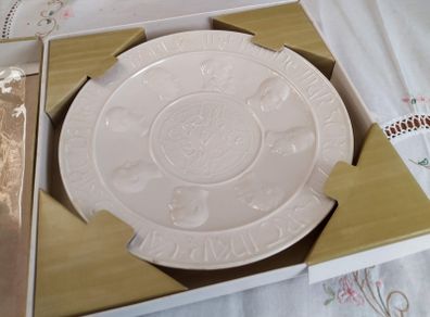 Oisin Kelly,  Belleek,  GAA,  commemorative plate, 1970s Belleek china