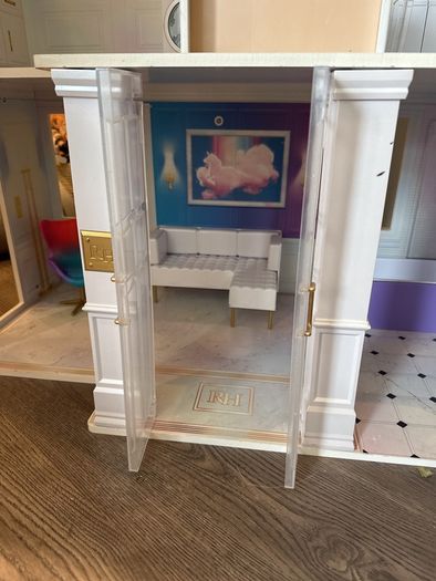 Rainbow High wooden dollhouse