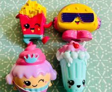 Smiggle Pencil toppers x 4