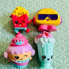 Smiggle Pencil toppers x 4