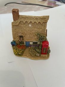 Lilliput Lane Swan Green
