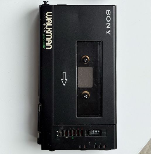 Sony WM-D6 Professional Stereo Cassette Recorder working