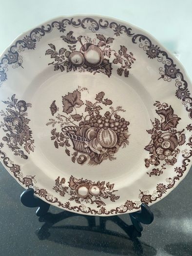 Pair of 9 inch fruit basket plates by masons
