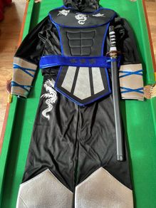 dress up