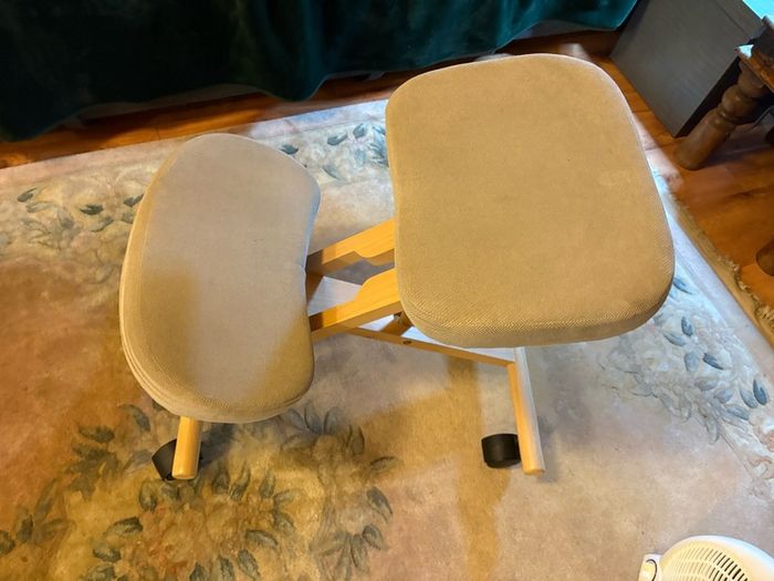 Wooden Kneeling Ergonomic Chair Orthopaedic Posture Stool Frame Seat Beige