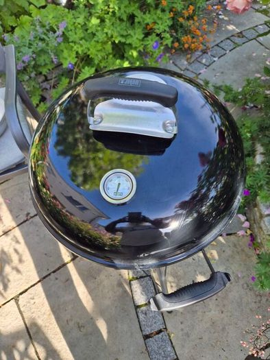 Weber Charcoal Barbecue E-4710