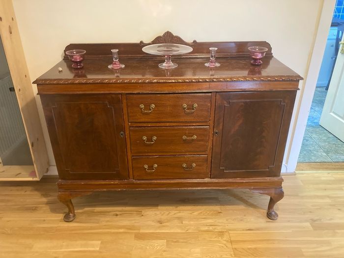 Sideboard
