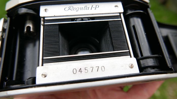 Vintage KING REGULA CAMERA made in Germany in leather case 1950s