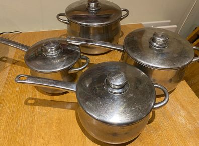 Stellar Saucepan set & griddle
