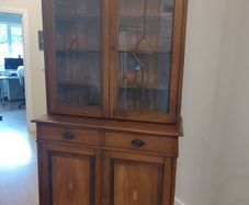 Early to mid 20th century Irish inlaid mahogany Glazed cabinet / bookcase