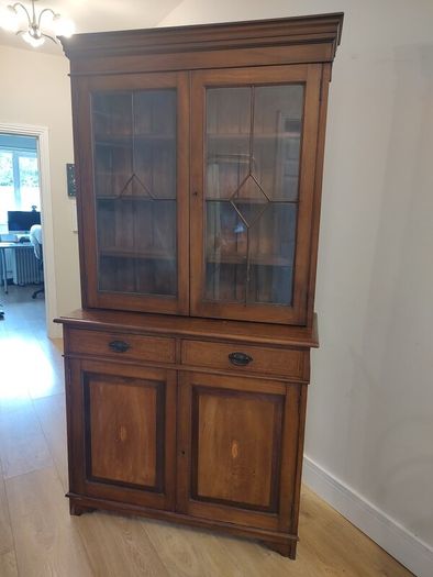 Early to mid 20th century Irish inlaid mahogany Glazed cabinet / bookcase