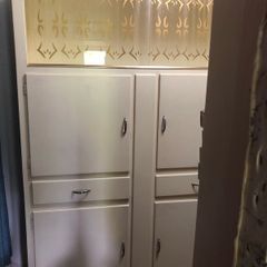 Vintage 1950's/60's Kitchen Dresser