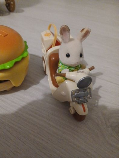 Sylvanian Families Hamburger Stand set