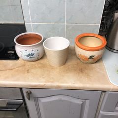 Flower pots