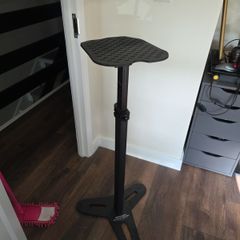 Single Millennium Floor Speaker Monitor Stand DM1