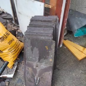 used Roof Slates for Sale, Arklow area. Roughly 350 Slates, sizes 12x20" & 12x24"