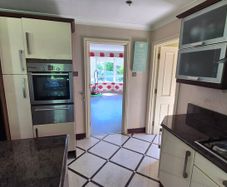 Kitchen - premium granite