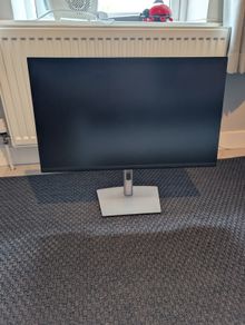 Dell 27" USB-C Hub Monitor (P2722HE)
