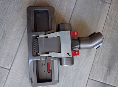 Dyson brush head