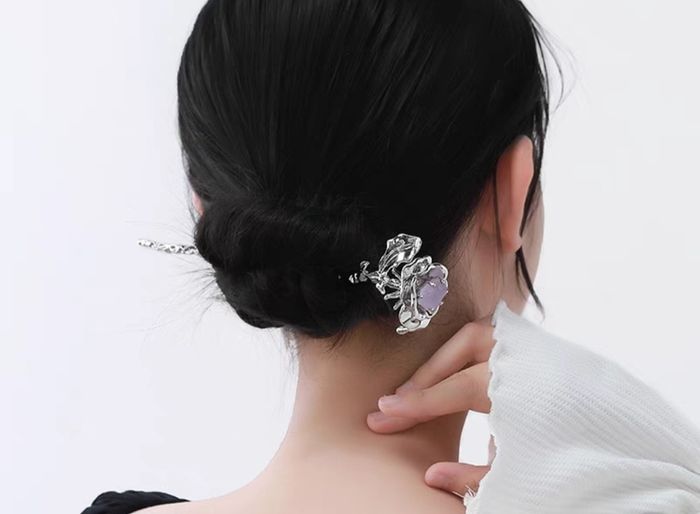 Rebel Studio Pink Stone Silver Rose Hair Pin / Hair Stick