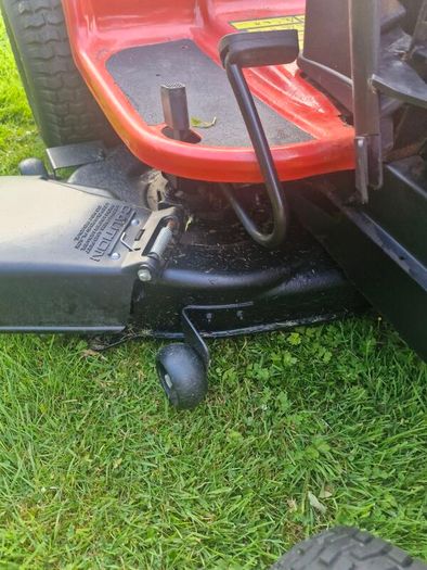 Simplicity 2018 ride on mower Delivery available