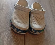 kids crocs