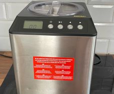 Buffalo CM289 Commercial 2L Ice Cream Machine - Excellent Condition