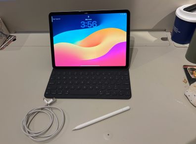 iPad Air 11-inch M2 Complete Bundle