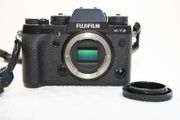 FUJI XT-2 (24.3mp) , excellent condition