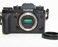 FUJI XT-2 (24.3mp) , excellent condition