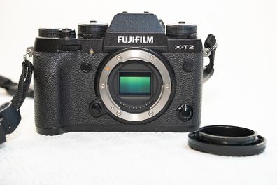 FUJI XT-2 (24.3mp) , excellent condition