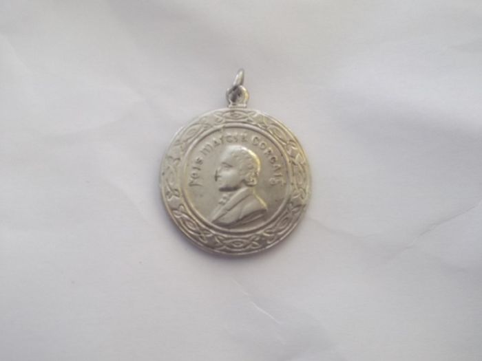 a feis maitiu corcaigh irish silver medal