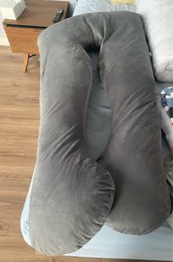 pregnancy pillow
