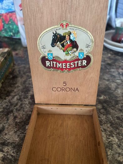 Ritmeester Cigar wooden box (5)
