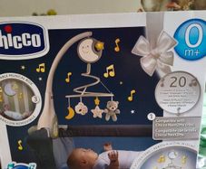 Chicco Next2Dreams Baby Mobile with Music Box, 3-in-1, Sound Effects, Night Light Projector, Classical Music, 0+ Months, Beige