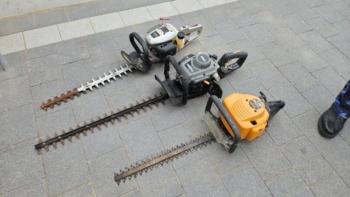hedge cutter