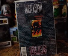 Batman ! Legends of the Dark Knight ! Issue #64 ! 1994 ! by DC Comics !