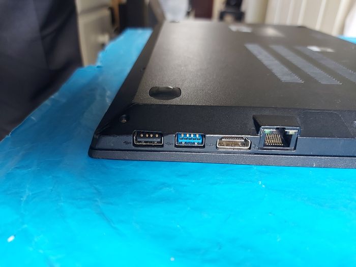 Lenovo  V110-15ISK, Model 80TL, 15.6 inch Laptop, Intel Core i3-6006U CPU, 2.00GHz, windows 10, 4GB Ram, 675GB HDD, Microsoft Edge, Chrome