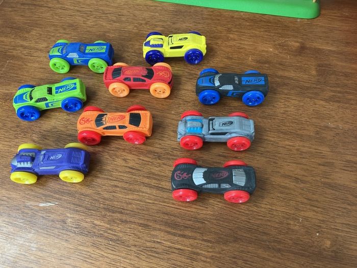 9 small nerf cars