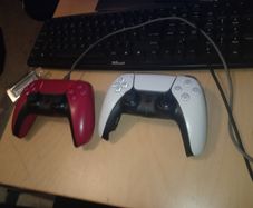 Red and white dual pulse controllers  read