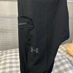 Under Armour track suit bottoms