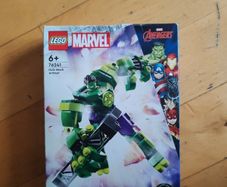 New The Hulk Lego Set